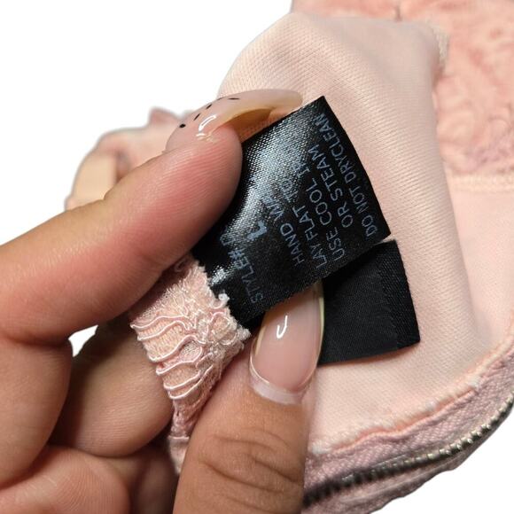 Windsor Pink Lace Bralette Size: L - Picture 4 of 5